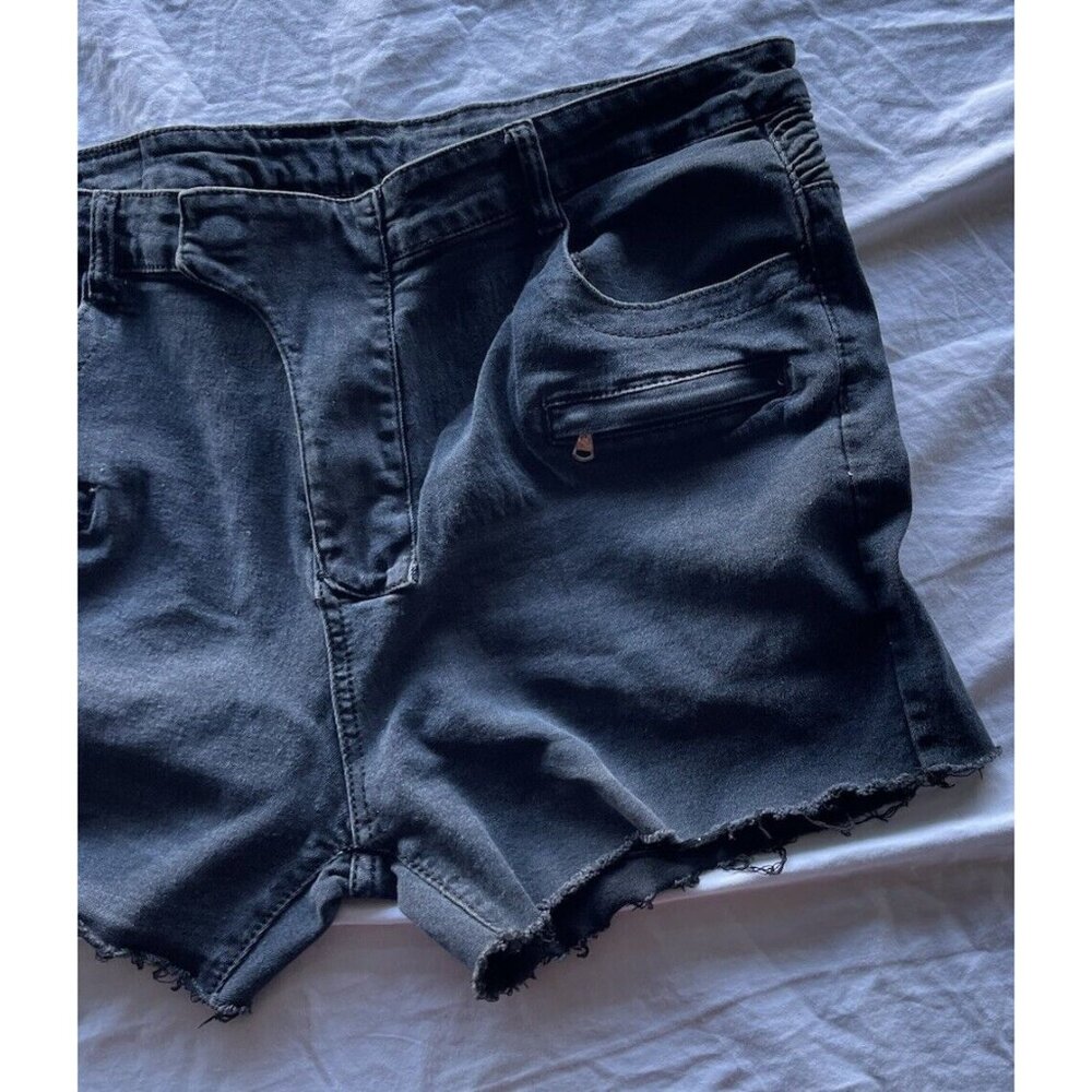 Vintage Balmain Paris Women’s Ribbed Knees Distressed Black Shorts Jeans Size 42